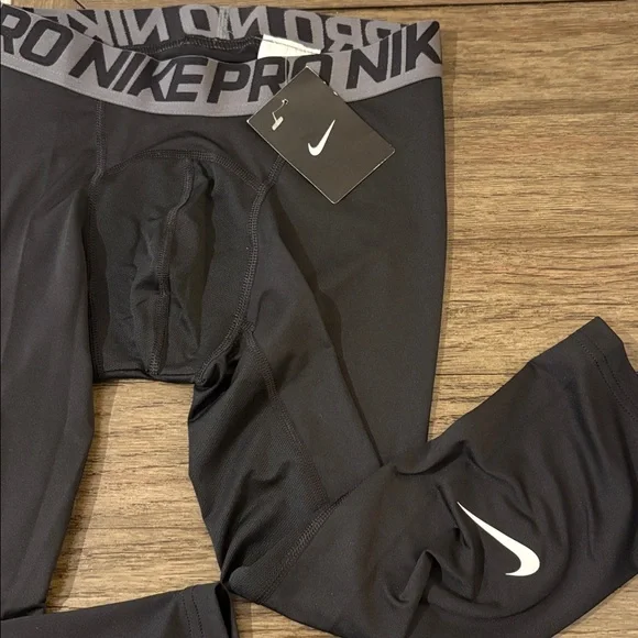 NWT [Nike] Base Layer Compression Under Athletic Black 3/4 Leggings Men’s Small - Picture 3 of 6